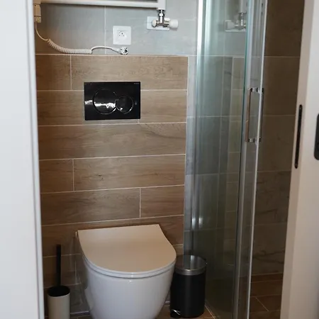Rodinny Cista Apartment