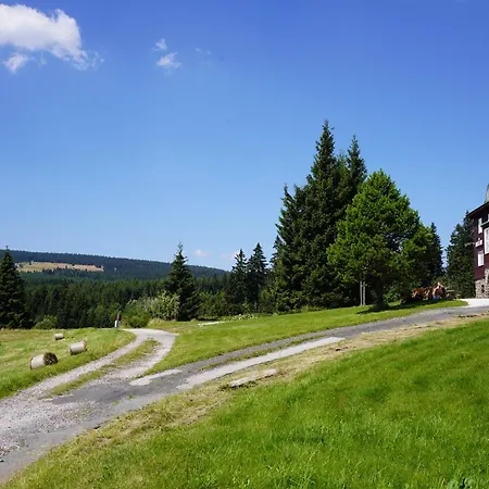 Rodinný apartmán Čistá Apartamento *